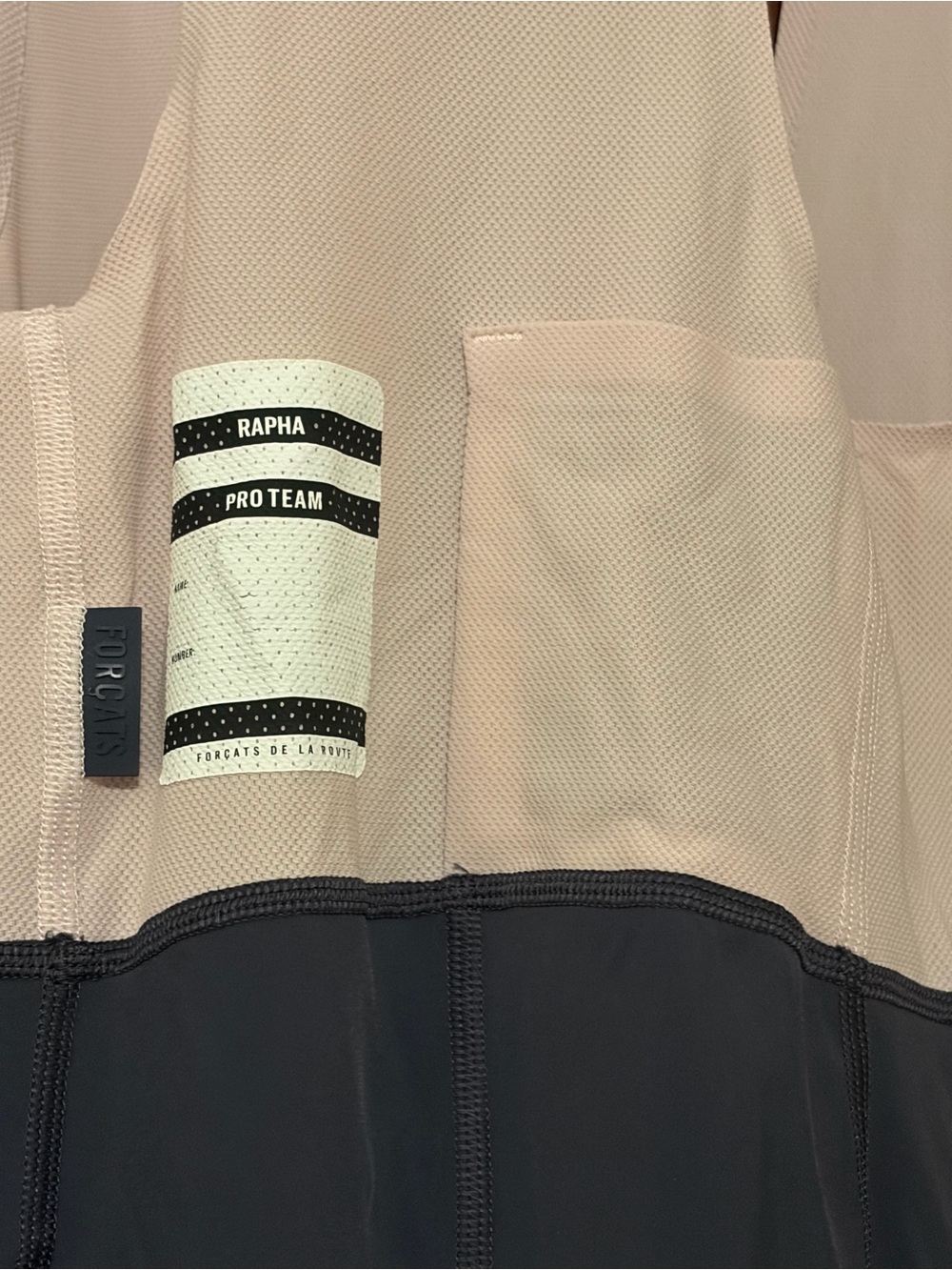 Rapha Pro Team
Forcats de la Route Women's Bib Shorts Size Small - Picture 6 of 7